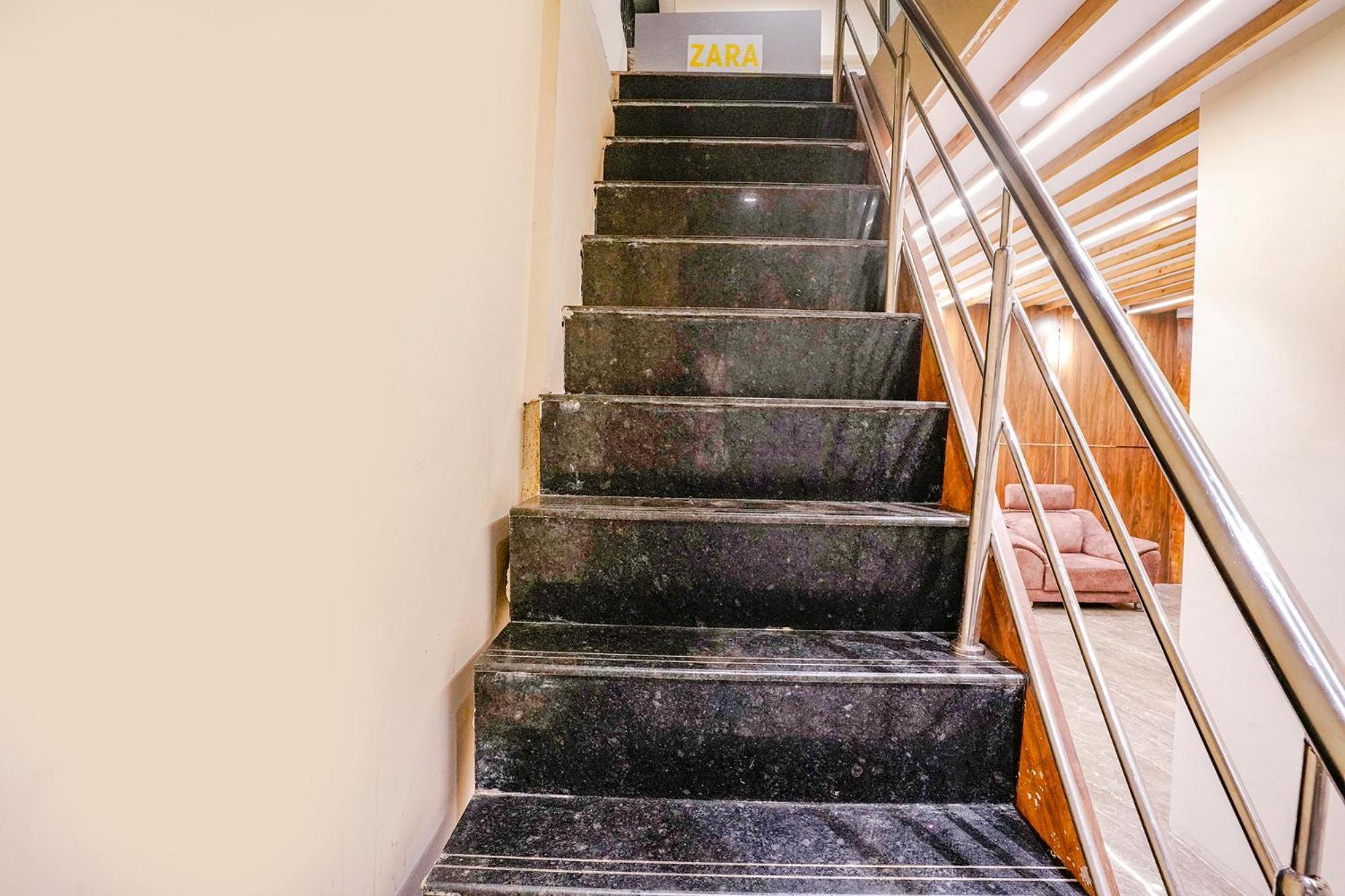 Fabhotel Grand Prime Nr Nesco Hotel Bombay Exterior foto