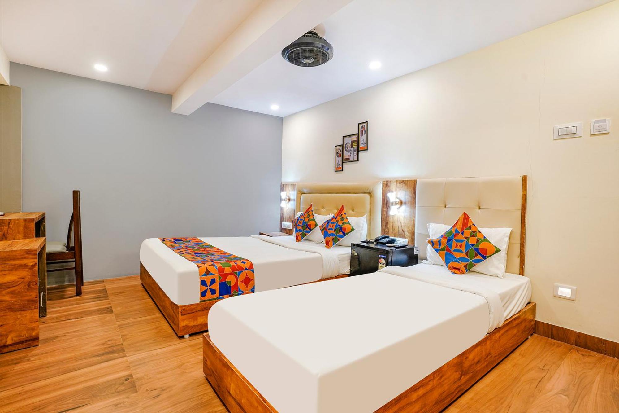Fabhotel Grand Prime Nr Nesco Hotel Bombay Exterior foto